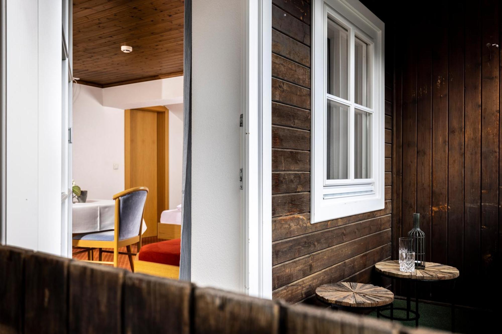 Hotel Der Oswalderhof Obertilliach Exteriér fotografie